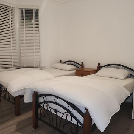 Stayeasy En-Suite London Rum bild