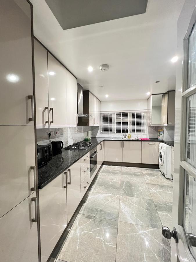 Stayeasy En-Suite London Exteriör bild