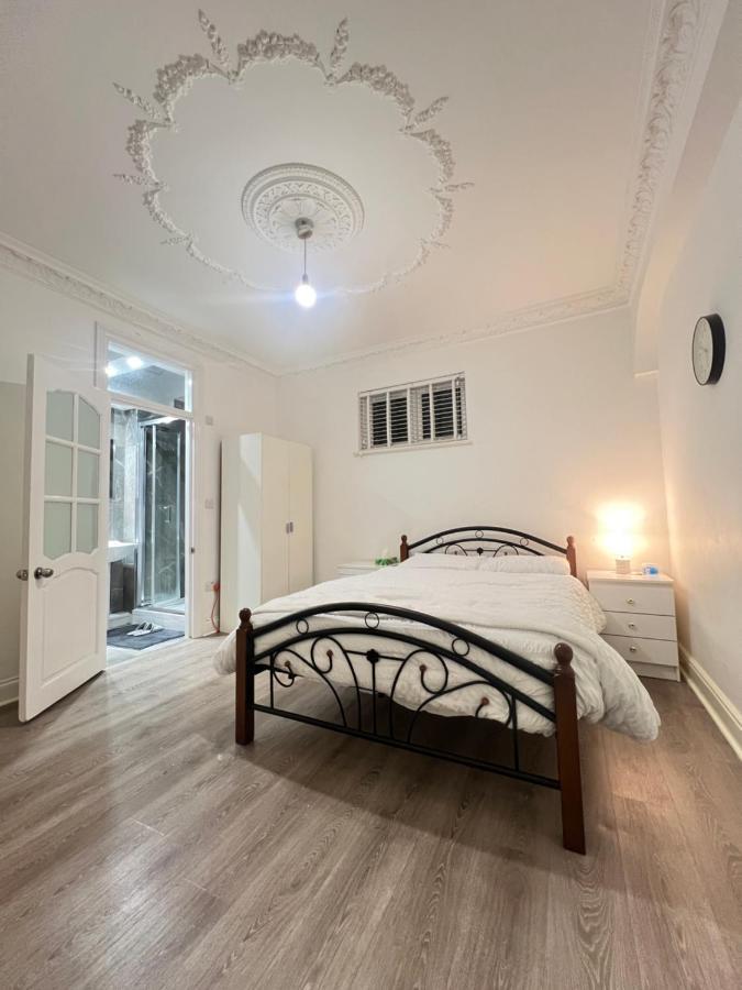 Stayeasy En-Suite London Exteriör bild