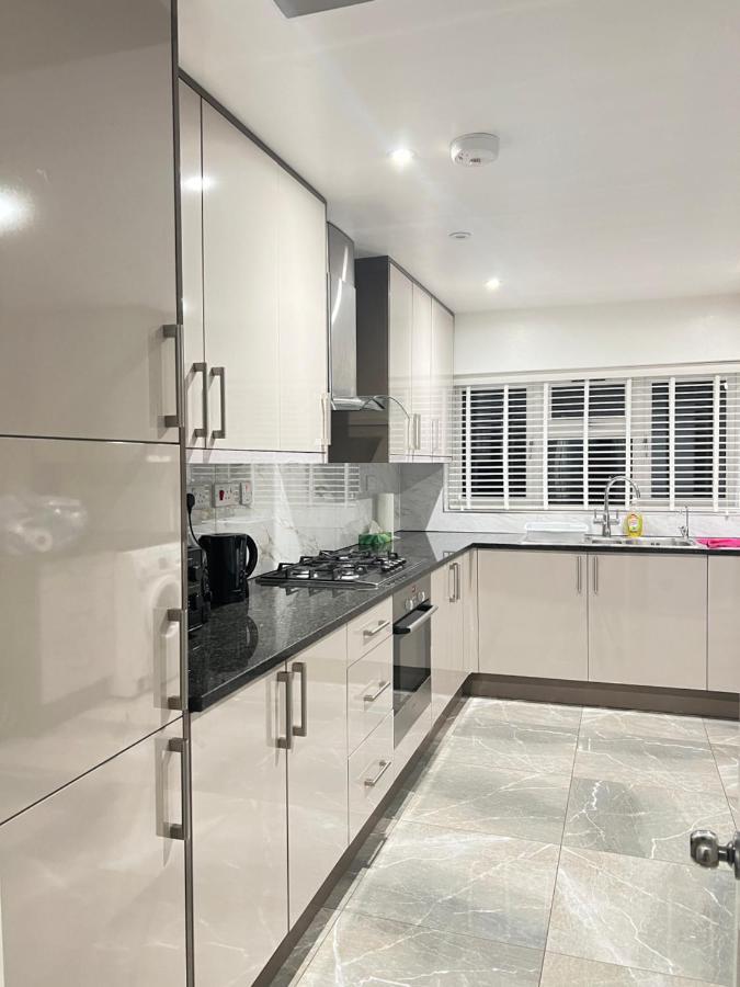 Stayeasy En-Suite London Exteriör bild