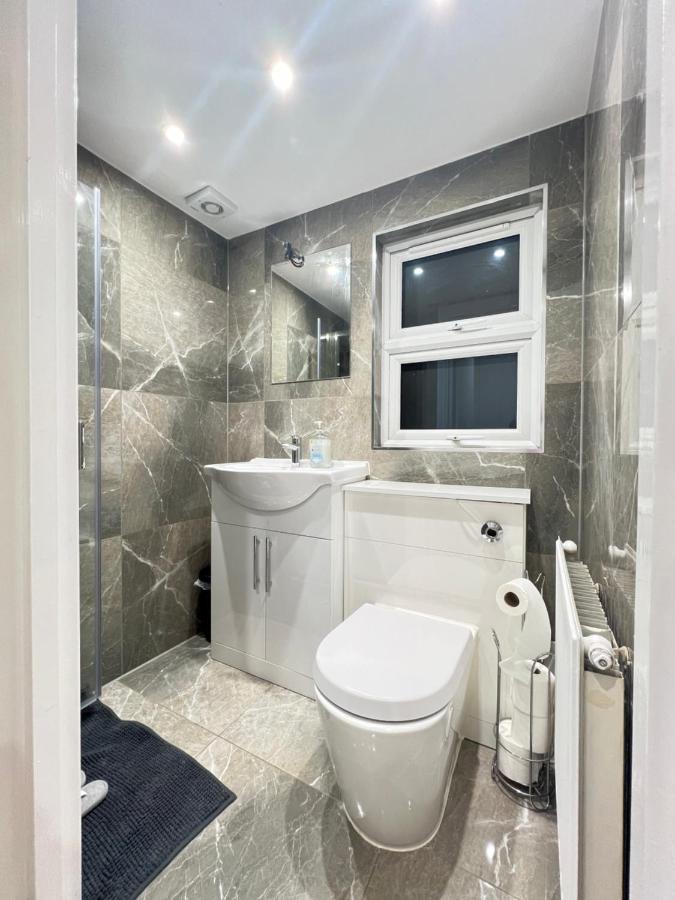 Stayeasy En-Suite London Exteriör bild