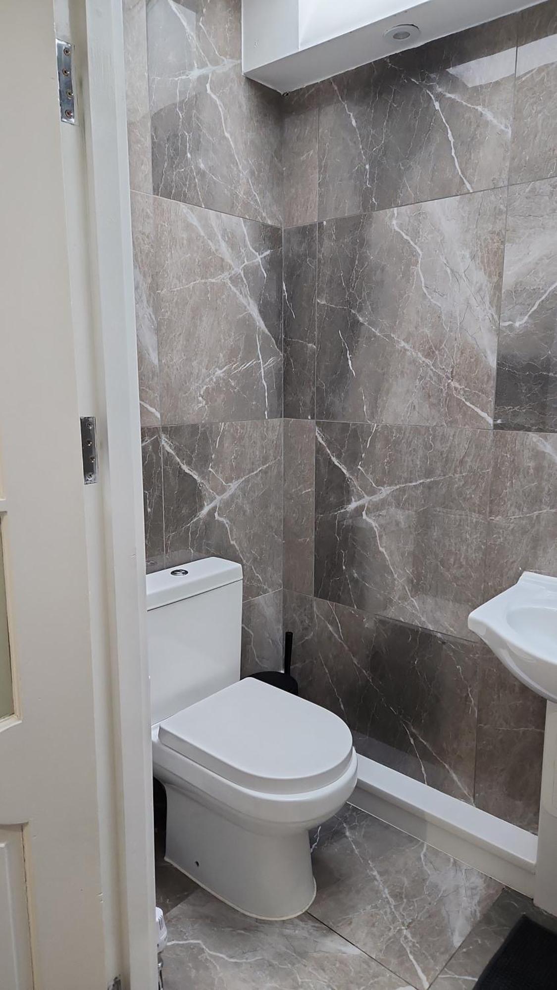 Stayeasy En-Suite London Rum bild
